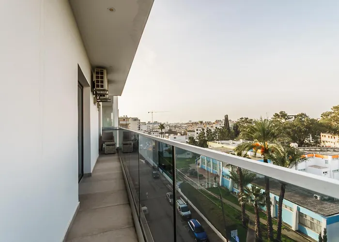 Fam Glam Comfort Apartamento Larnaca