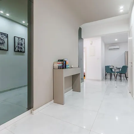 Fam Glam Comfort Apartman *